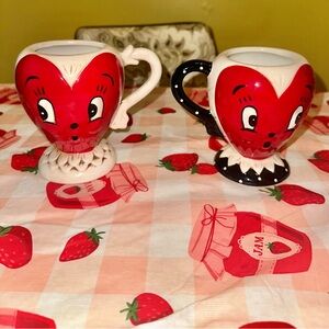 Johanna Parker Set of 2 Valentine’s Day Black & White Heart Retro Inspired Mugs